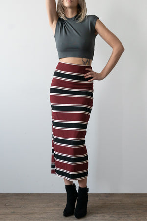 Exclusive  Elongated Pencil Skirt