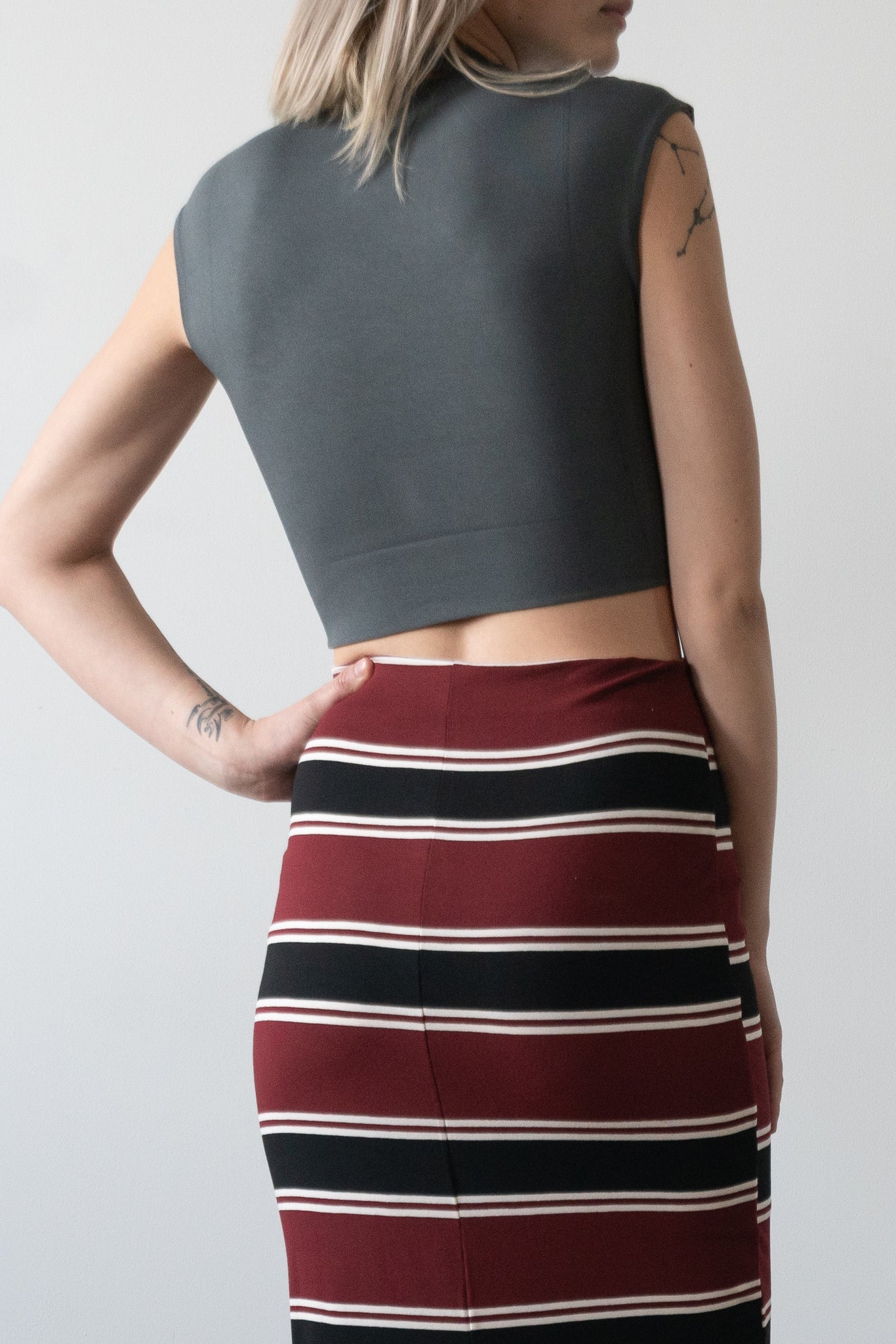 Exclusive  Elongated Pencil Skirt